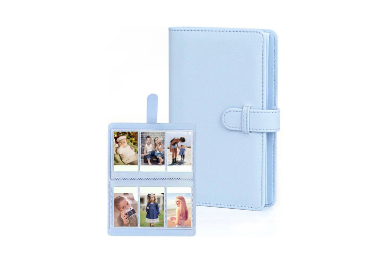 Подарунковий набір Instax Mini 12 Pastel Blue (Блакитний) + 2 касети (20фото) Подарунковий набір Instax Mini 12 Pastel Blue (Блакитний) + 2 касети (20фото)