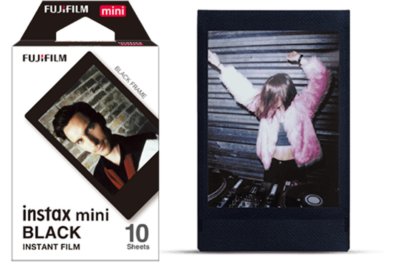 Фотопапір Fujifilm Instax Mini касета Black (10фото) Фотопапір Fujifilm Instax Mini касета Black (10фото)